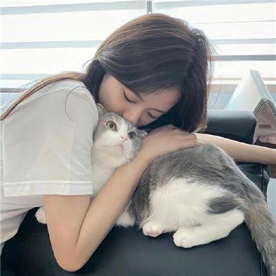 怪异少女神隐